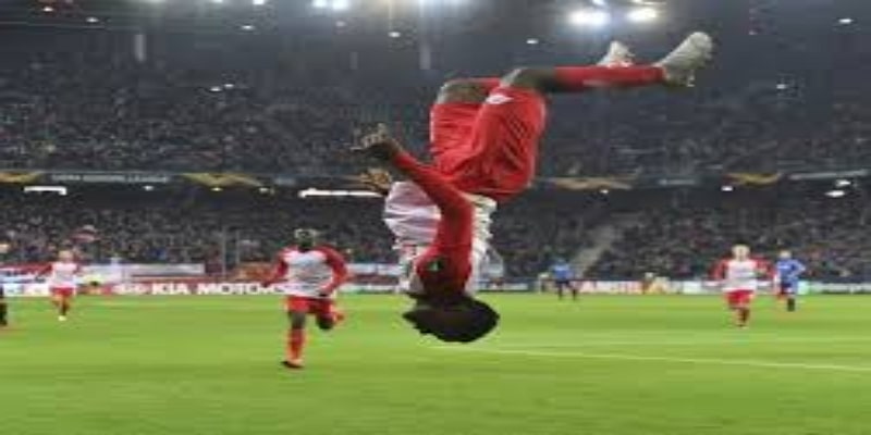 转会复杂性与竞标压力 - 多宝彩票